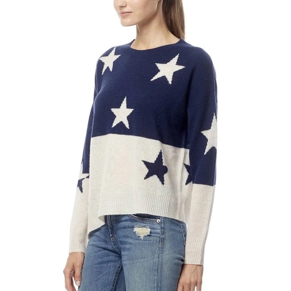 360 Cashmere Abi Asymmetrical Hem Star Print Cashmere Sweater Navy size small - Picture 3 of 15